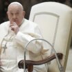 El Vaticano aprueba las directrices de obispos italianos que permiten sacerdotes homosexuales