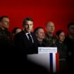 Emmanuel Macron annonce un projet pour « mobiliser » davantage de jeunes volontaires « en renfort des armées »