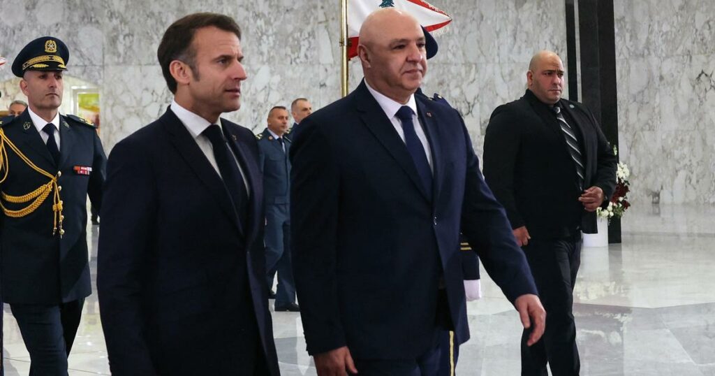 Emmanuel Macron de retour à Beyrouth, où une page se tourne