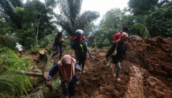 En Indonésie, un glissement de terrain fait au moins 19 morts sur l’île de Java