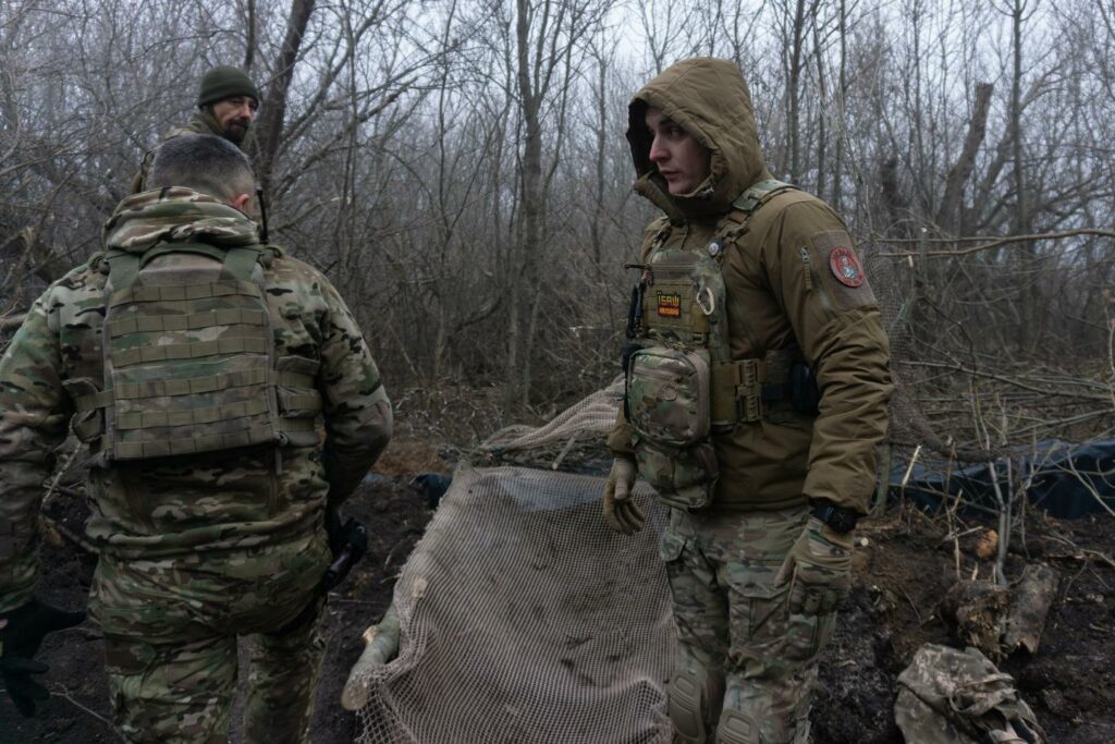 En Ukraine, les déboires de la brigade « Anne de Kiev », formée en France puis dispersée sur le front