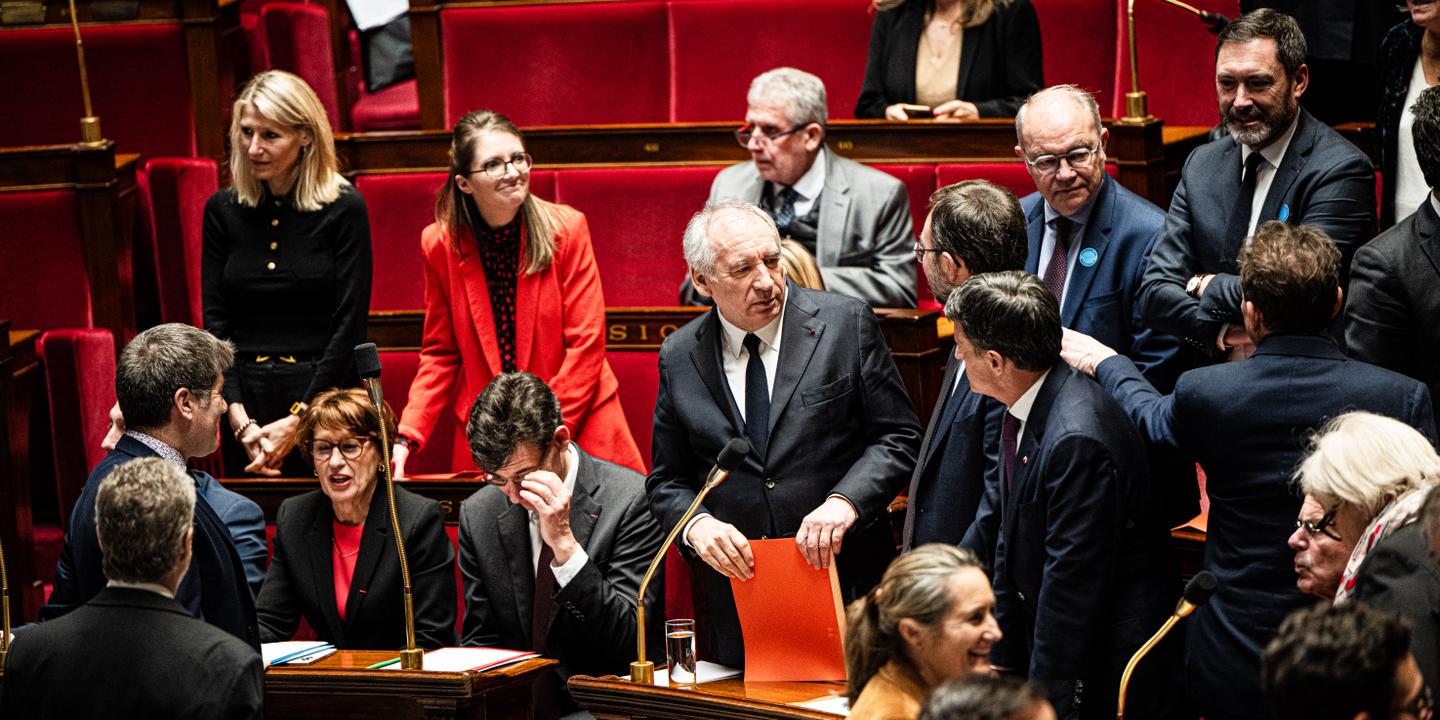 En direct, budget 2025 :  le PS donne « rendez-vous » à l’Assemblée nationale, le RN « décidera » lundi s’il vote la censure en cas de recours au 49.3