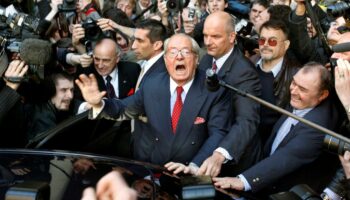 En direct, mort de Jean-Marie Le Pen : suivez les réactions politiques