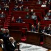 En direct, motion de censure contre le gouvernement Bayrou : les députés socialistes ne la voteront pas, Jean-Luc Mélenchon estime que le PS « fracture » le NFP