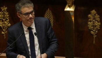 En ne sanctionnant pas le gouvernement, le PS ravive la guerre avec Mélenchon