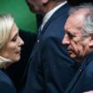 Entre François Bayrou et Marine Le Pen, les secrets d’une trêve