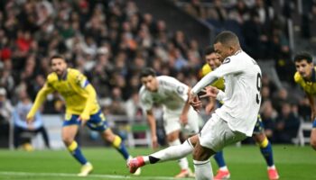 Espagne: Mbappé brille, le Real Madrid reprend la tête