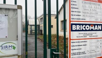 Essonne : noyée sous les charges et fermée depuis deux ans, la piscine de Montlhéry va rouvrir… mais sans bassin