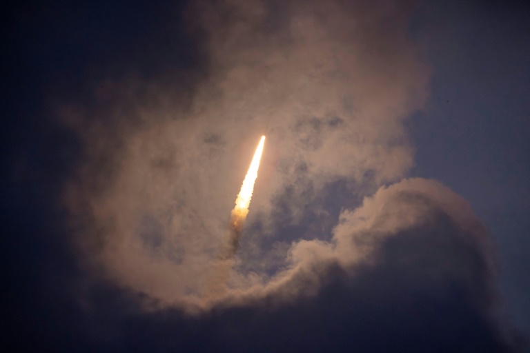 Et potentiellement dangereux: Les débris tombés du ciel sont de plus en plus fréquents