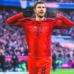 FC Bayern gegen Wolfsburg: Goretzka grinst