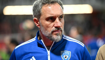 Football : l’incroyable justification du coach de Bastia, Benoît Tavenot, après son pétage de plombs contre Pau