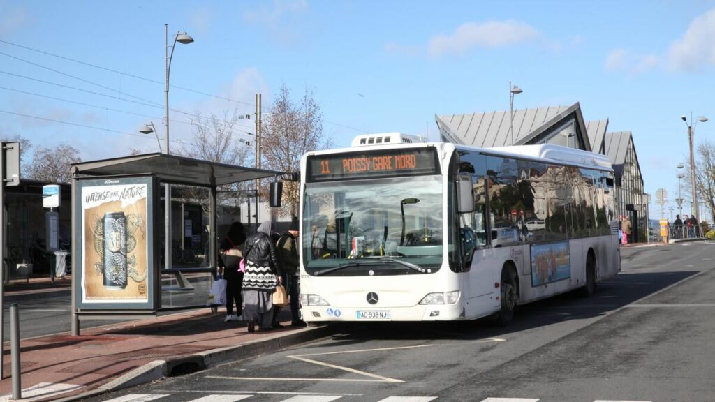 Grève des bus de Cergy-Pontoise : à Conflans-Sainte-Honorine, deux mois « ça commence à faire long »