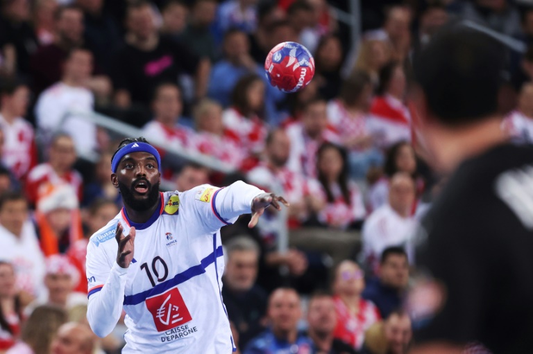 Hand/Mondial-2025: Les Bleus au pied du volcan croate