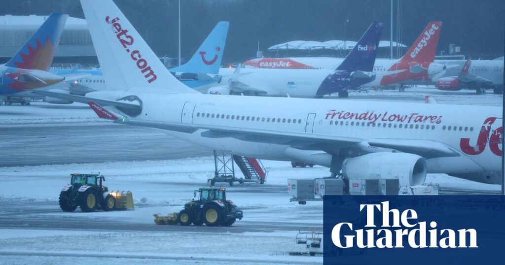 Heavy snow disrupts travel in England and Wales as airports close runways