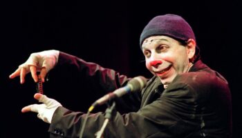 Howard Buten, alias le clown Buffo, auteur de « Quand j’avais cinq ans, je m’ai tué », est mort