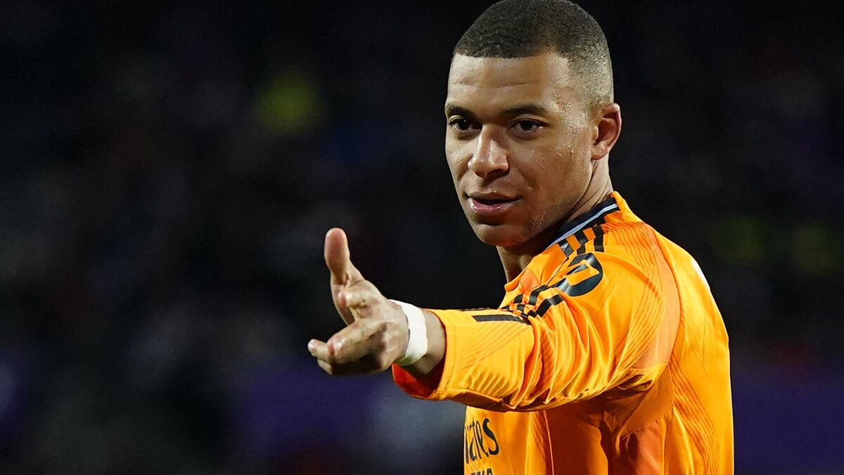 « Inarrêtable », « la grande star du Real Madrid » : la presse espagnole encense Mbappé après son premier triplé