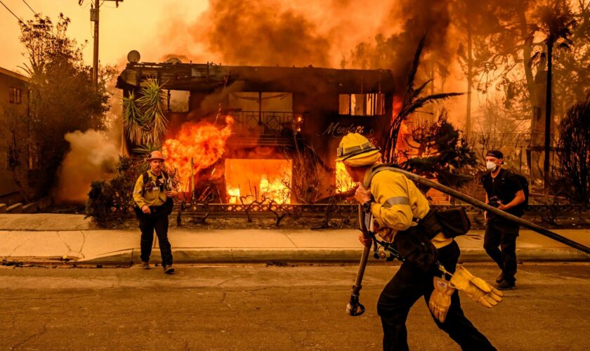 Incendies de Los Angeles: les détenus qui prêtent main-forte aux pompiers sont payés une misère