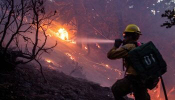 Incendies, sécheresse, séismes... La ville de Los Angeles deviendra-t-elle bientôt inhabitable ?