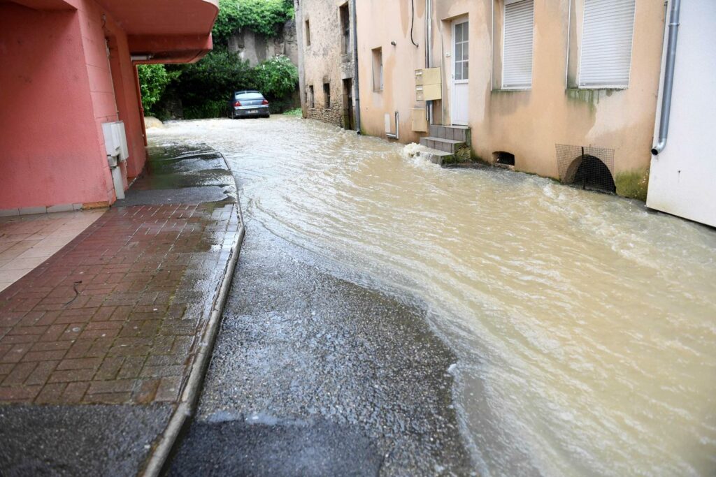 Intempéries : record annuel de pluie en 2024 pour Paris, Le Mans, Saint-Nazaire et plusieurs autres villes