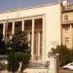 Iran: Two judges shot dead outside Supreme Court in Tehran