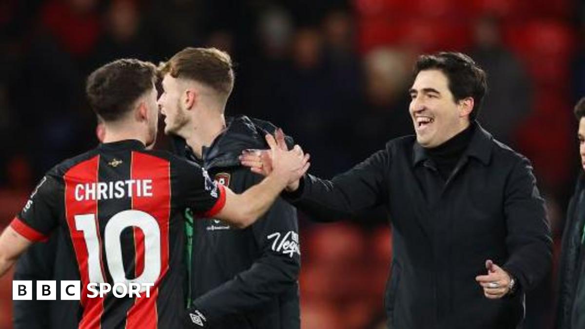 Bournemouth manager Andoni Iraola celebrates their latest victory