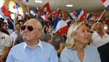 « Jean-Marie Le Pen est peut-être mort, mais il va hanter l’Europe encore longtemps » : comment la presse internationale retrace la carrière du cofondateur du Front national