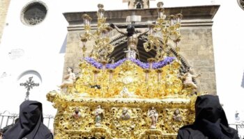 José Antonio Oliert, hermano mayor de Los Javieres:  «La intención es salir y entrar de Omnium Sanctorum el Martes Santo»