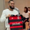 Juninho aterriza en Brasil para firmar por el Flamengo