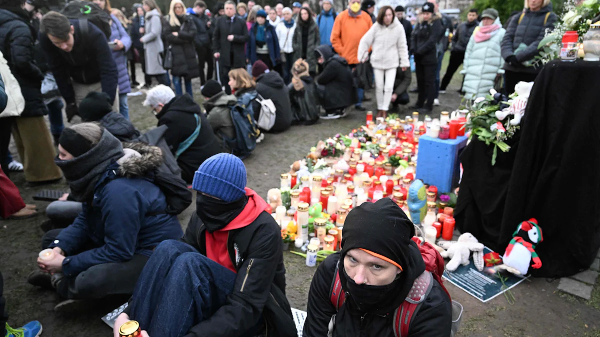 Kundgebung nach Messerangriff: Proteste gegen Auftritt von Björn Höcke in Aschaffenburg