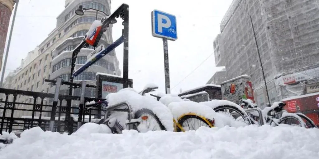 La Aemet avisa de la llegada de aire frío continental a España: nieve y temperaturas bajo cero en estas zonas