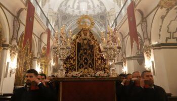 La Candelaria, el rosario en la intimidad de la noche en Córdoba