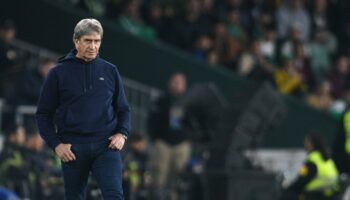 La afición deja a un lado a Pellegrini