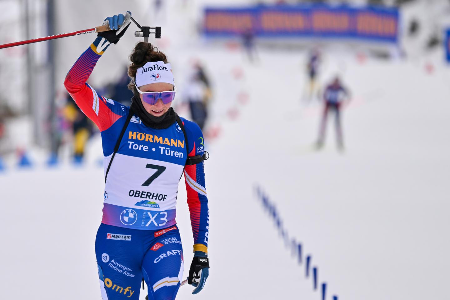 La biathlète française Lou Jeanmonnot remporte la poursuite d’Oberhof