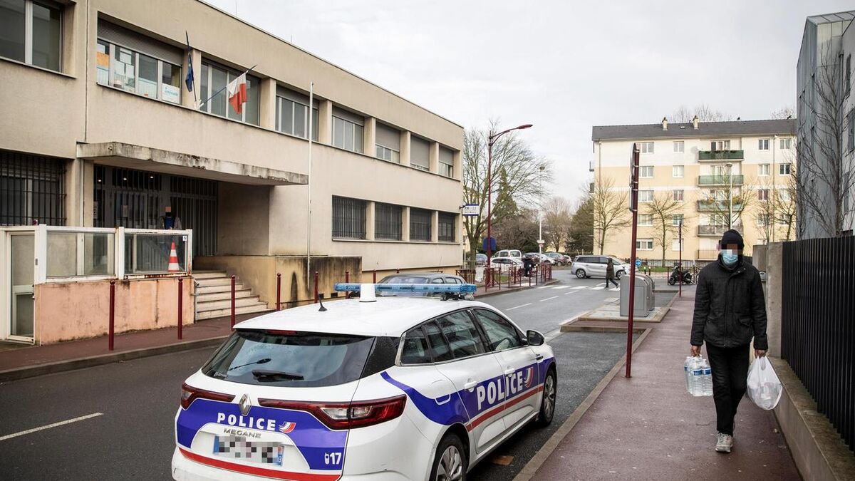 La justice condamne le commissariat de Bondy à rester insalubre à cause du manque de moyens de l’État