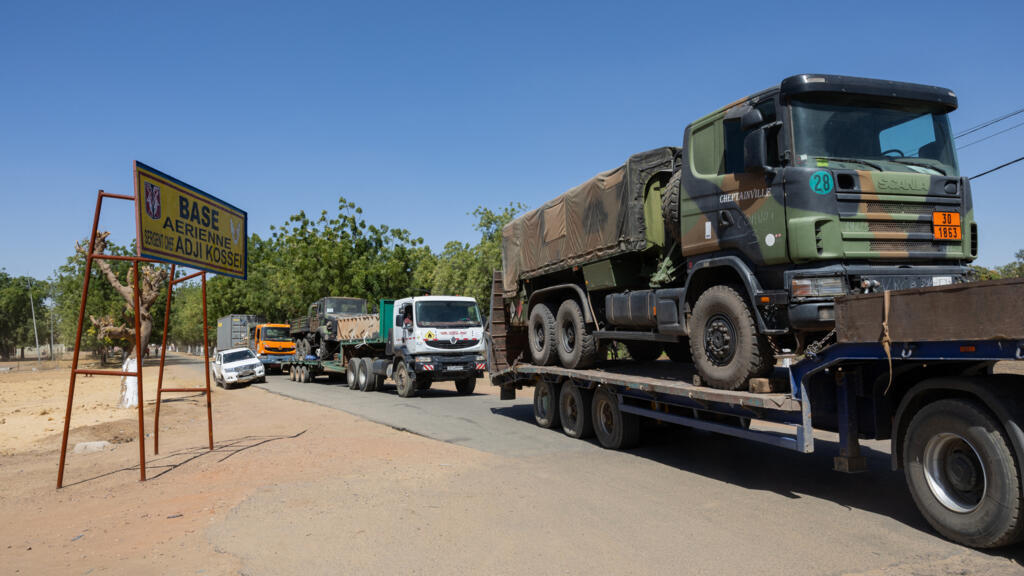 L'armée française quitte le Tchad et rétrocède sa dernière base militaire au Sahel