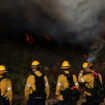 Le bilan des incendies de Los Angeles grimpe à 16 morts, le feu continue de s'étendre