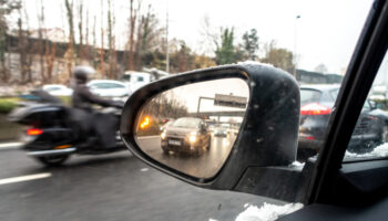 Le verglas sème le chaos: Trafic perturbé en Lorraine, un mort et 18 blessés en Alsace