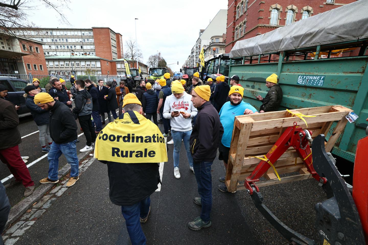 Les agricuteurs de la Coordination rurale maintiennent la pression sur le gouvernement