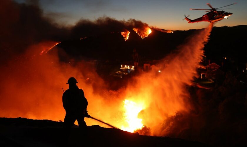 Les fake news sur l'eau de Los Angeles se propagent «presque aussi vite que les incendies»