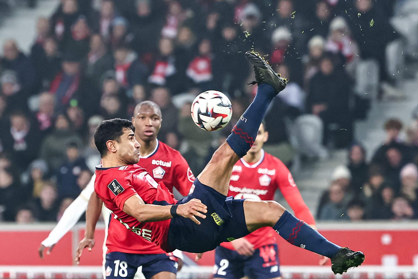 Ligue 1 : Lille monte sur le podium, Montpellier s’offre un réveil inattendu contre Monaco