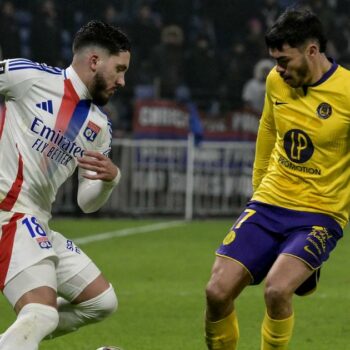 Ligue 1 : sans inspiration et fébrile, Lyon s’en sort bien face à Toulouse