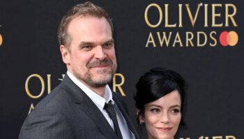 Lily Allen pone fin a su matrimonio con David Harbour tras encontrarle activo en una app de citas