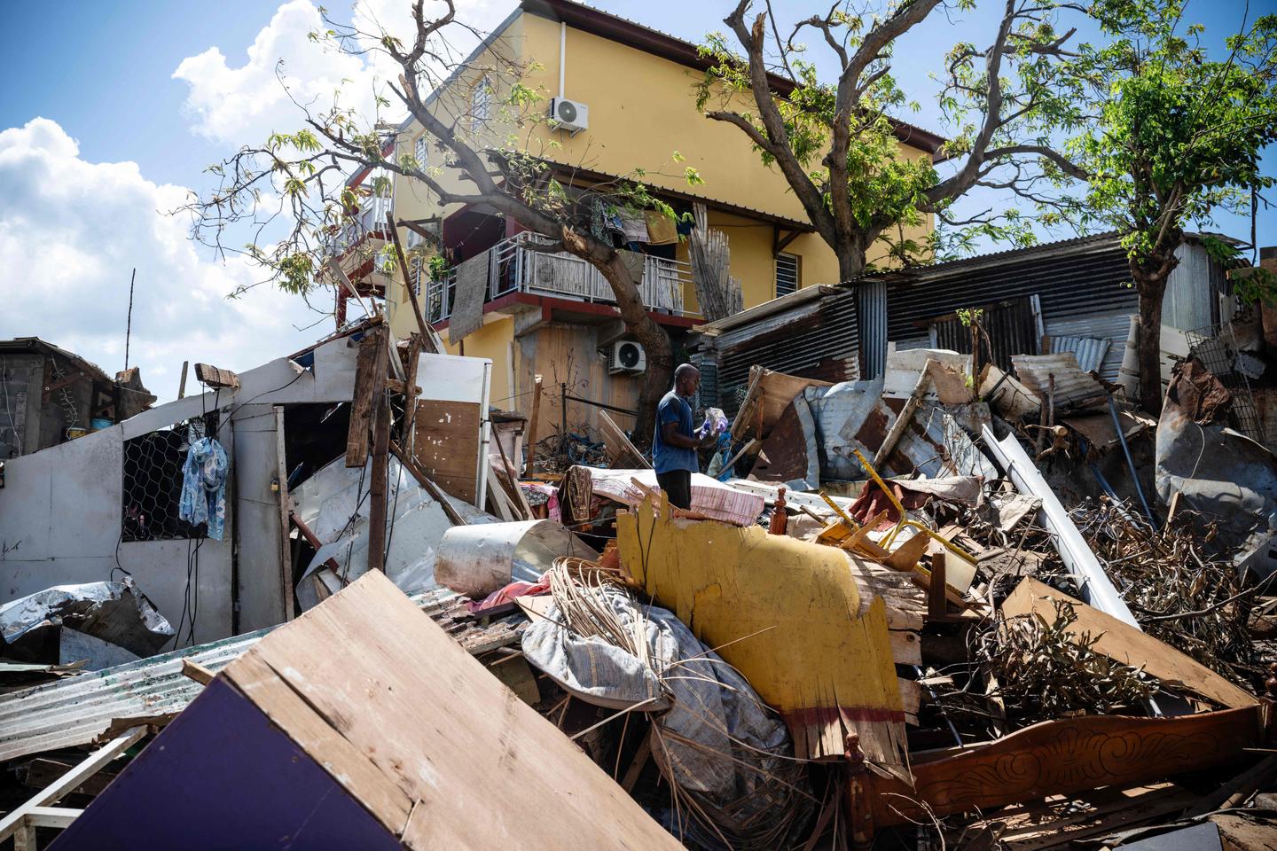 Mayotte : le projet de « loi d’urgence » reporté en conseil des ministres à la semaine prochaine