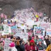 Miles de personas se concentran en Washington para protestar por la investidura de Trump