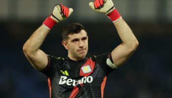 Monaco-Aston Villa: que devient Emiliano Martinez, l’Argentin le plus détesté du public français ?