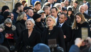 Mort de Jean-Marie Le Pen : ses obsèques se sont tenues à La Trinité-sur-Mer, dans l’intimité