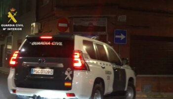 Mueren un hombre y una mujer al ser arrollados por un tren en Mieres