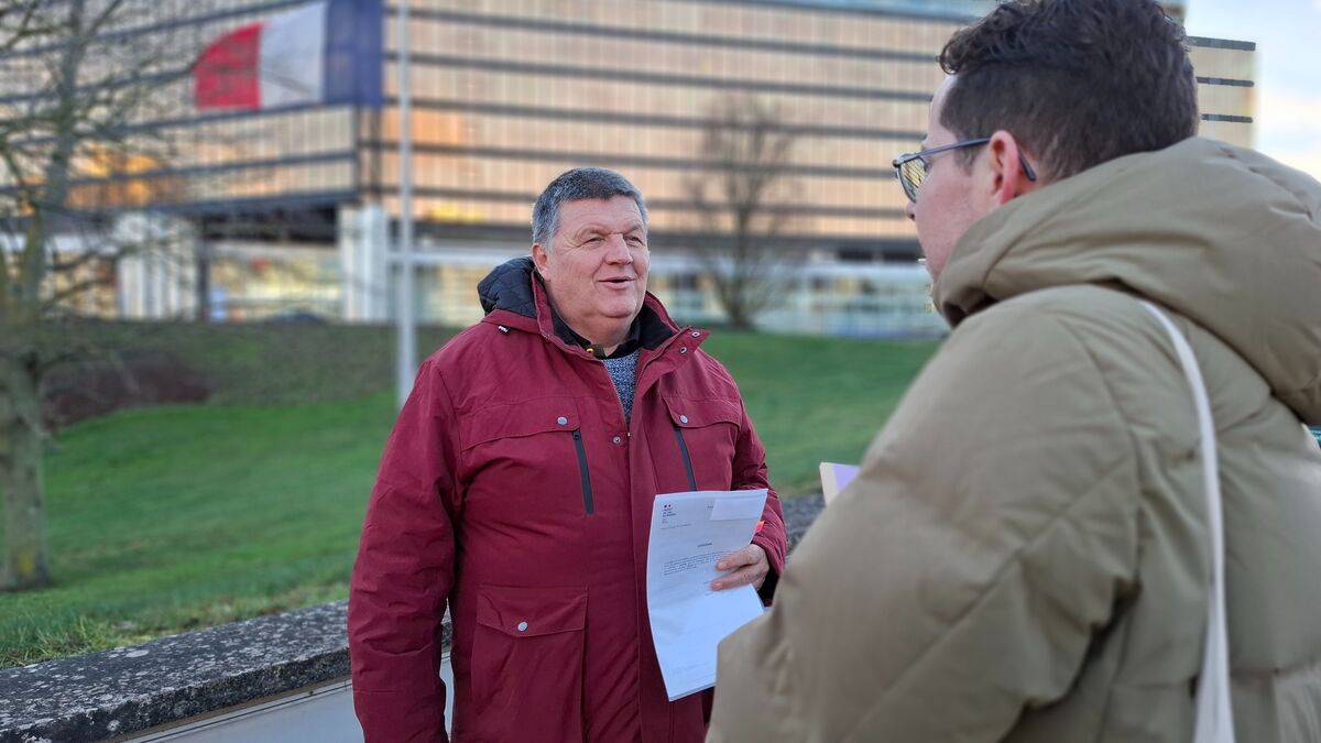 Municipales à Villeneuve-Saint-Georges : le candidat PCF annonce son retrait, Louis Boyard (LFI) seul à gauche