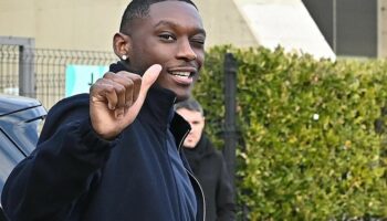 Naples - Juventus Turin : Randal Kolo Muani retenu dans le groupe de la Juve