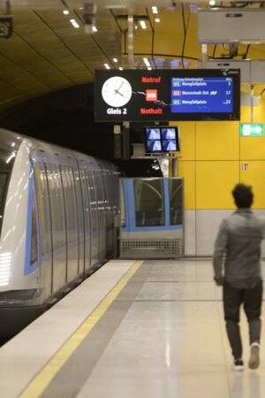 Öffentlicher Nahverkehr: München hat jetzt eine Nacht-U-Bahn – so lief die Premiere